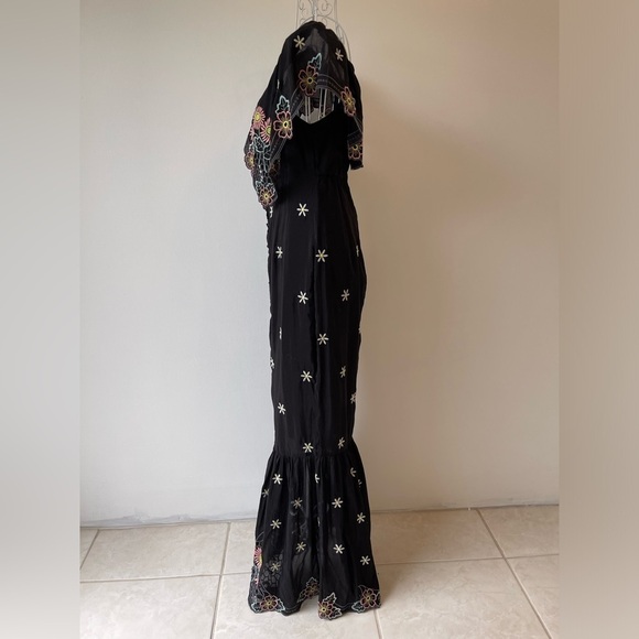 RTR Alice McCALL Honeycomb Daisy Embroidered Maxi Dress off shoulder black SZ 2 - Picture 5 of 11